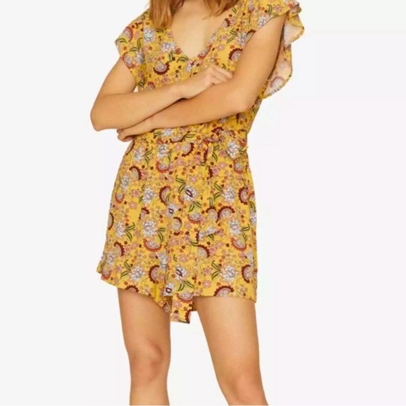 Anthropologie Sanctuary Romper Size Large Yellow Sunrays Button Front Floral - Picture 1 of 11